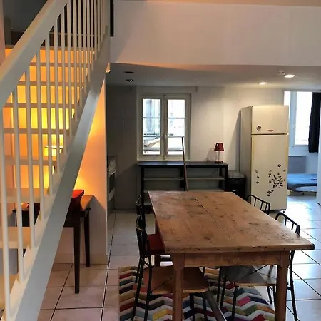 Perigueux: Appartement A Deux Pas De La Cathedrale Périgueux